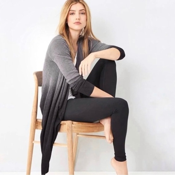 Barefoot Dreams Chic Lite Gray Bamboo Ombre Cardigan S/M - Picture 2 of 9